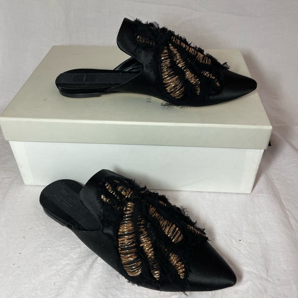 Ragno Spider Chiffon Slipper Mule Flat Size 6 Black and Gold